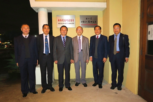 廣州市僑聯(lián)代表團參觀新西蘭中華文化藝術學院