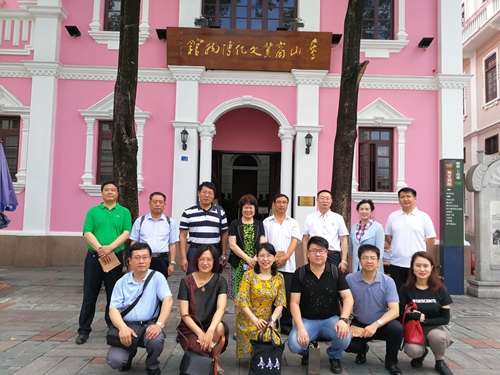 參觀香山商業(yè)文化博物館。