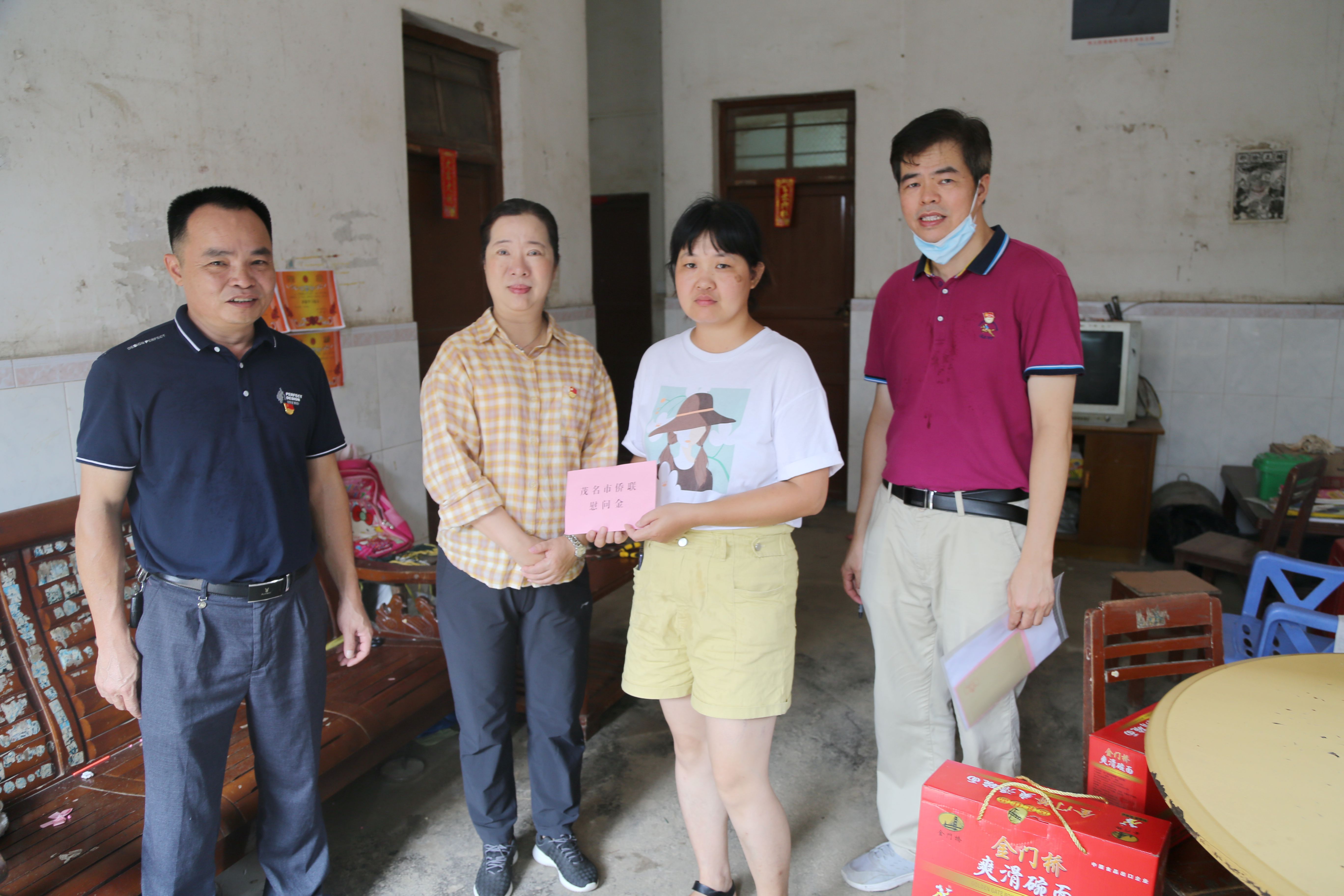 走訪慰問篇3.JPG