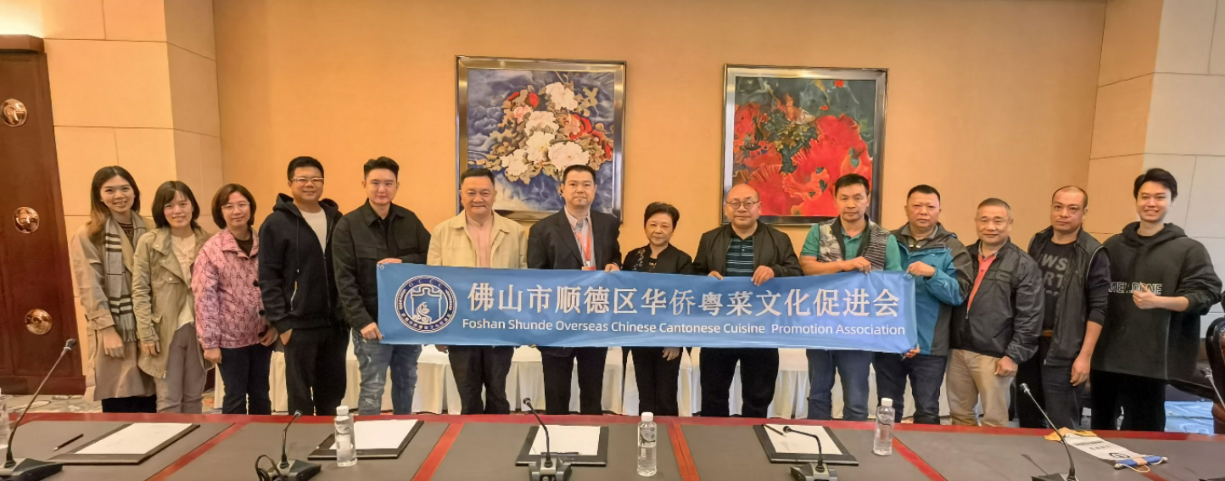 順德區(qū)僑聯(lián)帶隊參加“第四屆世界川菜大會”，并到當?shù)剡M行考察1.jpg